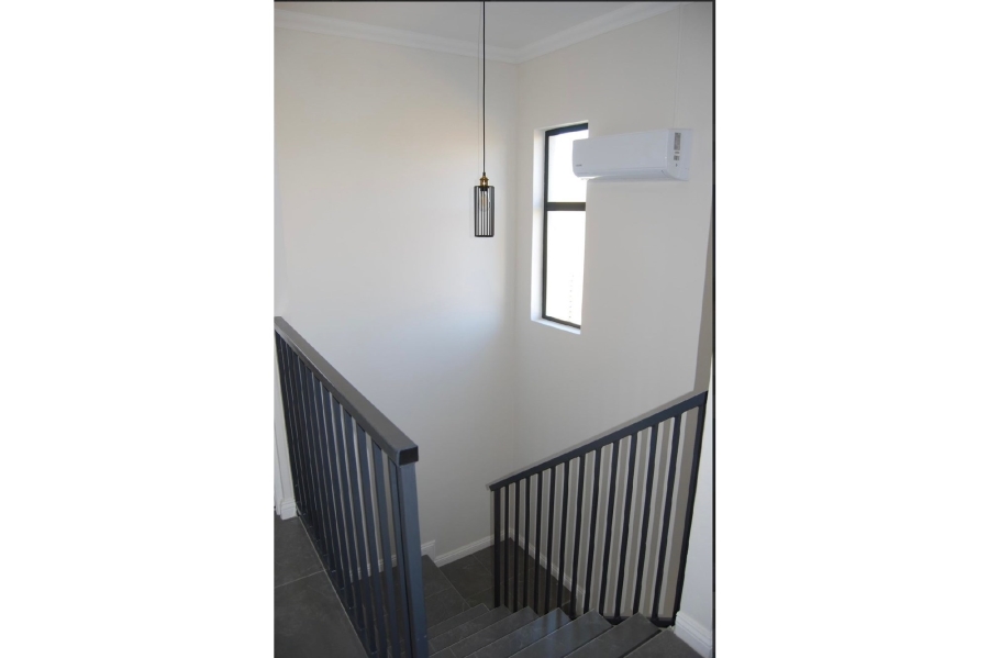 3 Bedroom Property for Sale in Knoppieslaagte Gauteng
