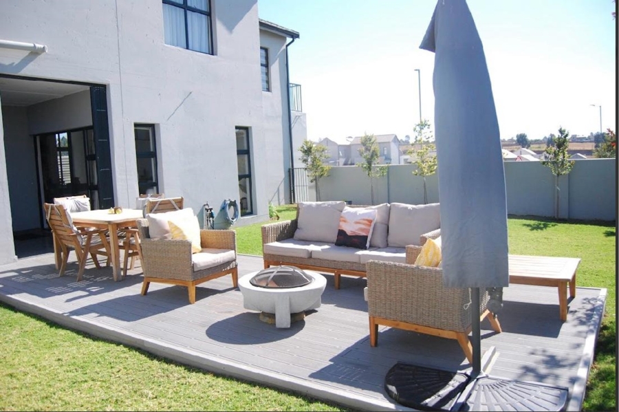 3 Bedroom Property for Sale in Knoppieslaagte Gauteng