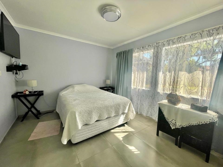 2 Bedroom Property for Sale in Meyersdal Gauteng