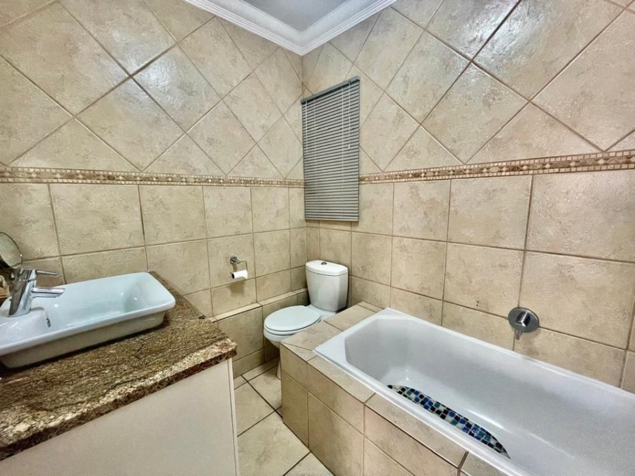 2 Bedroom Property for Sale in Meyersdal Gauteng