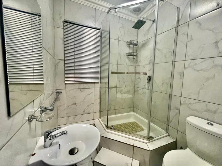 2 Bedroom Property for Sale in Meyersdal Gauteng