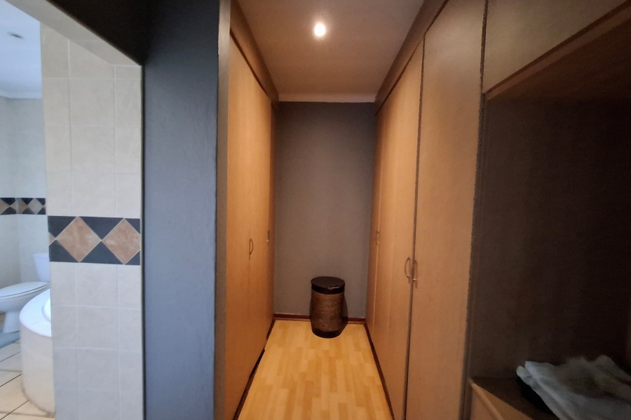 3 Bedroom Property for Sale in Country View Gauteng