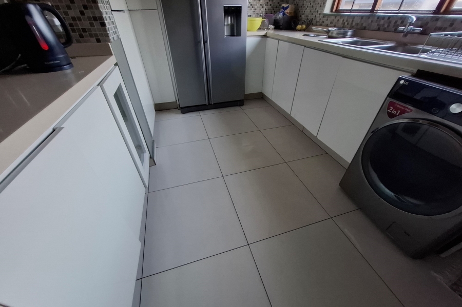 3 Bedroom Property for Sale in Country View Gauteng