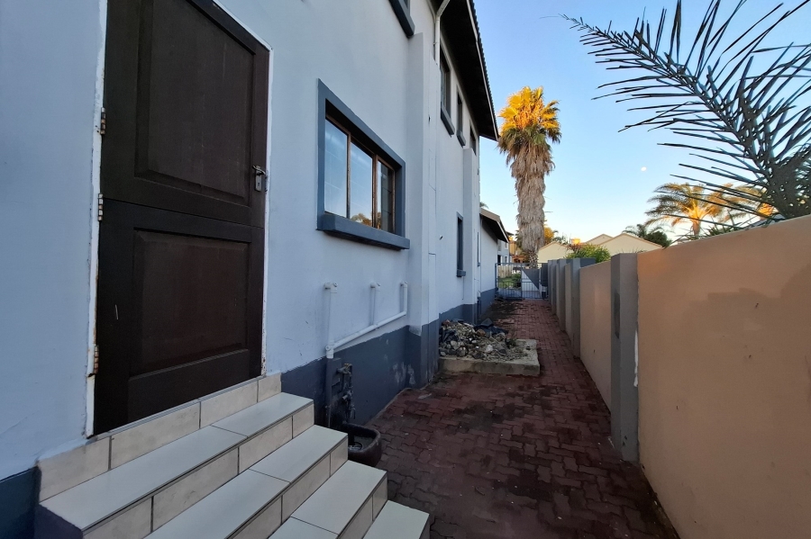 3 Bedroom Property for Sale in Country View Gauteng
