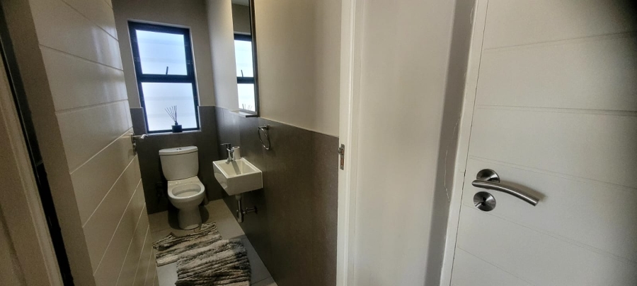 4 Bedroom Property for Sale in Montana Gauteng
