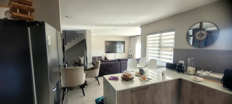 4 Bedroom Property for Sale in Montana Gauteng