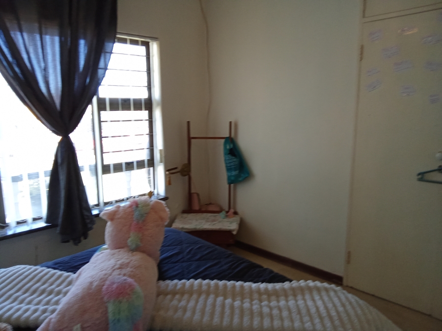 4 Bedroom Property for Sale in Mindalore Gauteng