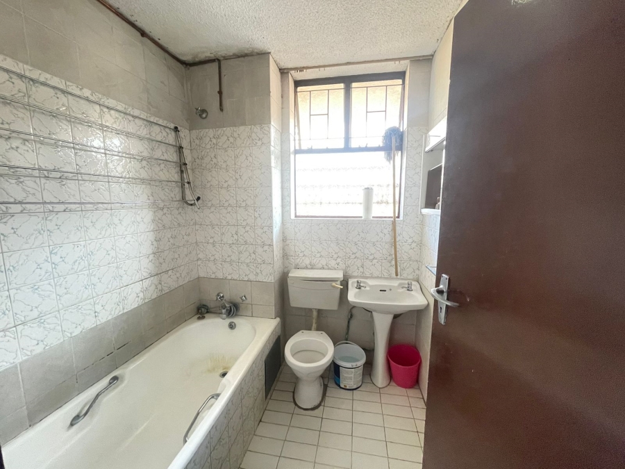 4 Bedroom Property for Sale in Sunnyside Gauteng