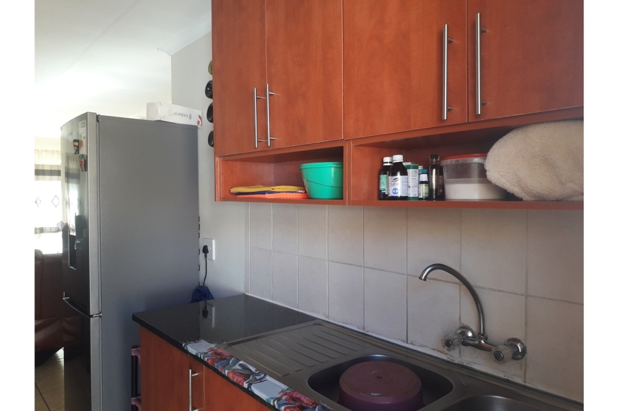 2 Bedroom Property for Sale in The Reeds Gauteng