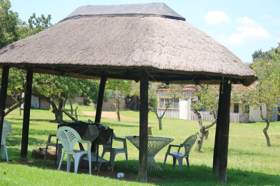 6 Bedroom Property for Sale in Zesfontein A H Gauteng