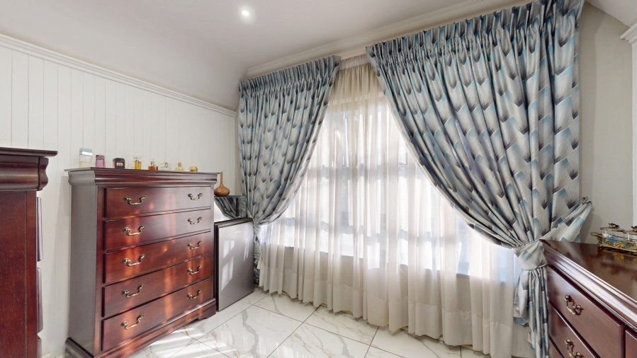 4 Bedroom Property for Sale in Beyers Park Gauteng