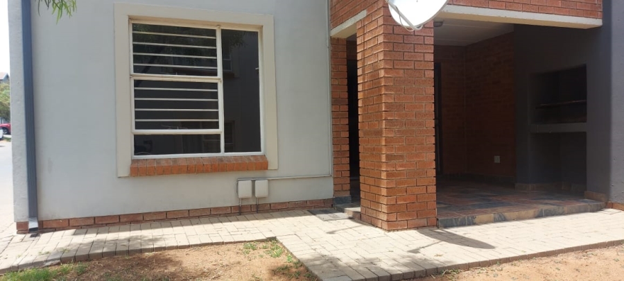 2 Bedroom Property for Sale in Terenure Gauteng