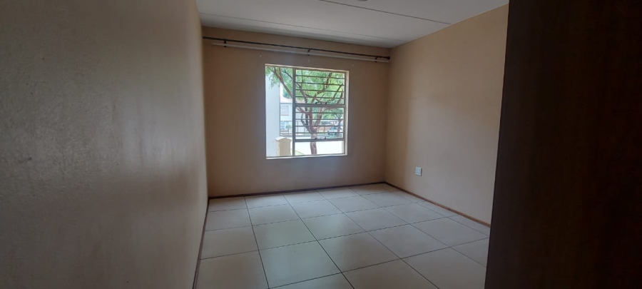 2 Bedroom Property for Sale in Terenure Gauteng