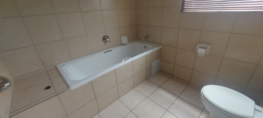 2 Bedroom Property for Sale in Terenure Gauteng