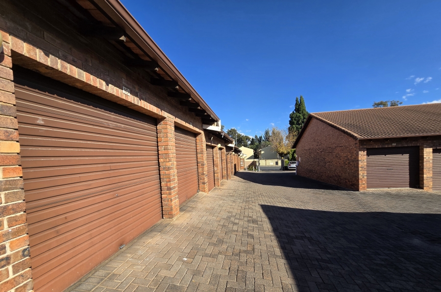 2 Bedroom Property for Sale in Ferndale Gauteng