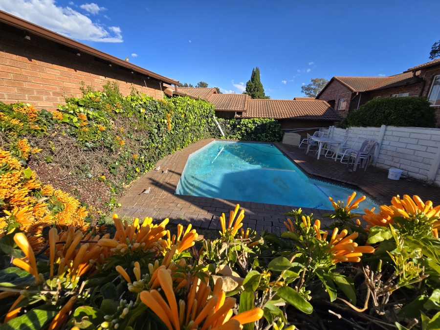 2 Bedroom Property for Sale in Ferndale Gauteng