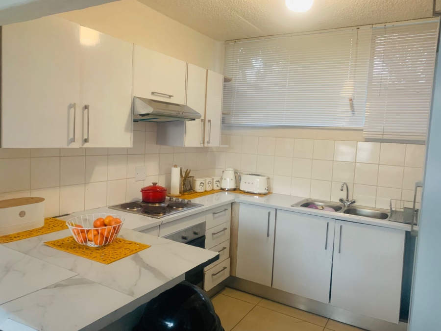 To Let 3 Bedroom Property for Rent in Windsor East Gauteng
