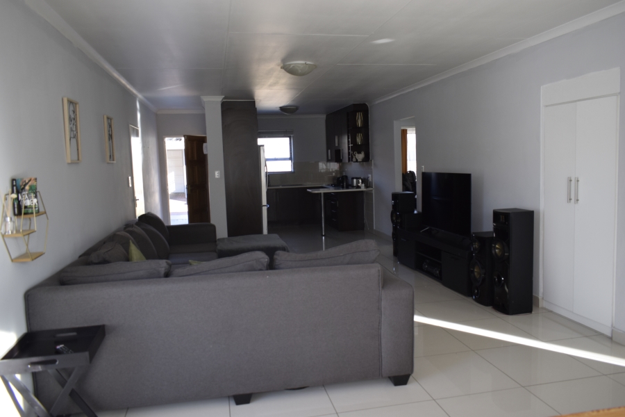 3 Bedroom Property for Sale in Parkrand Gauteng