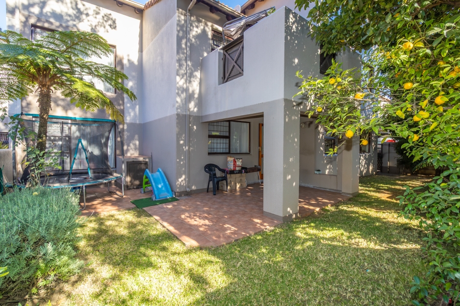 2 Bedroom Property for Sale in Paulshof Gauteng