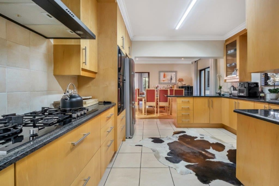 4 Bedroom Property for Sale in Bryanston Gauteng
