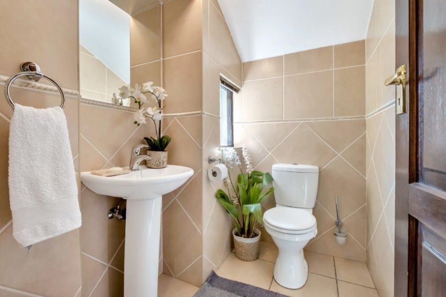 4 Bedroom Property for Sale in Bryanston Gauteng
