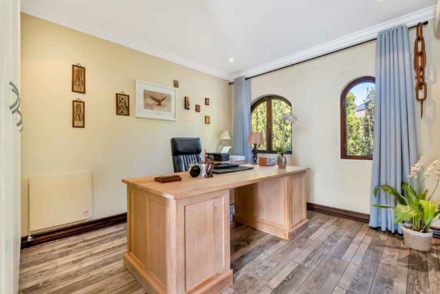 4 Bedroom Property for Sale in Bryanston Gauteng