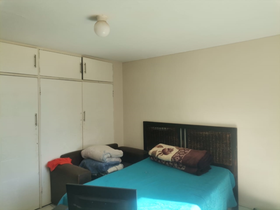 2 Bedroom Property for Sale in East Lynne Gauteng