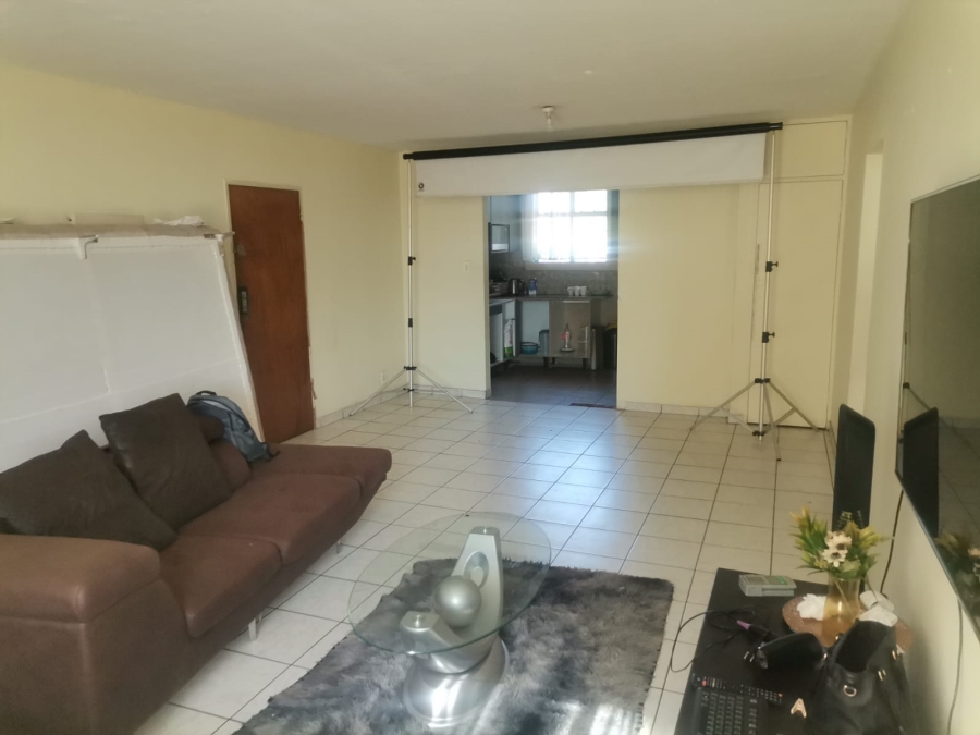 2 Bedroom Property for Sale in East Lynne Gauteng