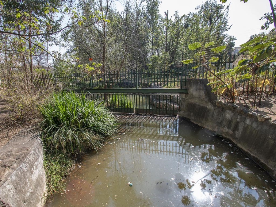 Commercial Property for Sale in Noordhang Gauteng