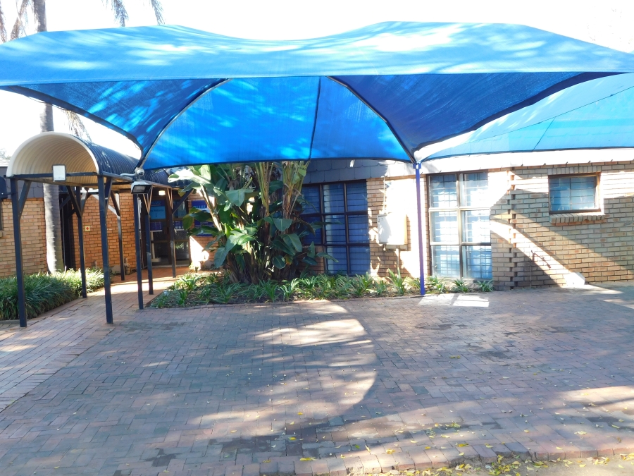 To Let commercial Property for Rent in Ferndale Gauteng