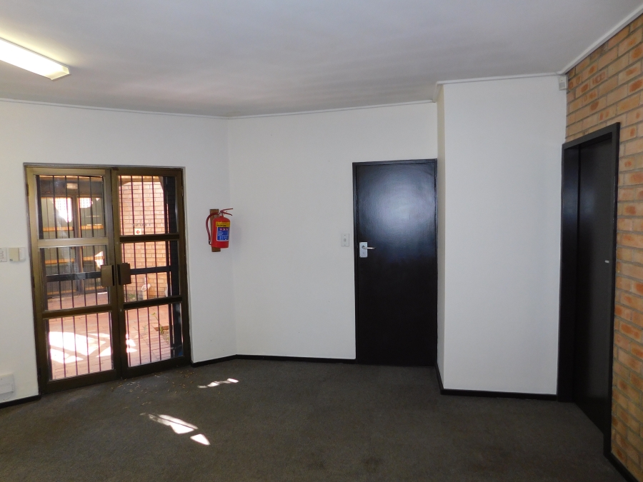 To Let commercial Property for Rent in Ferndale Gauteng