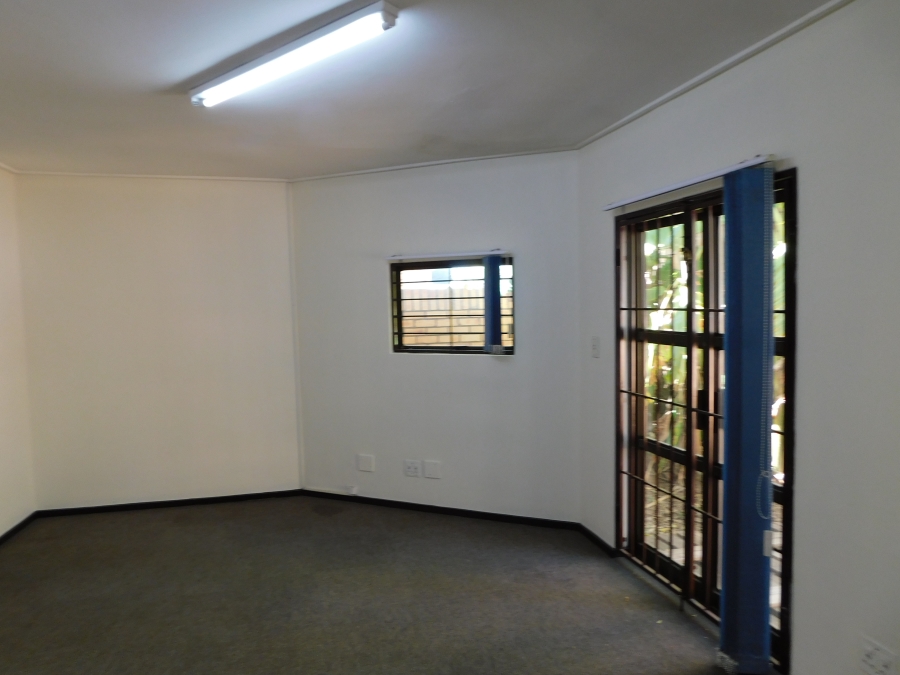 To Let commercial Property for Rent in Ferndale Gauteng