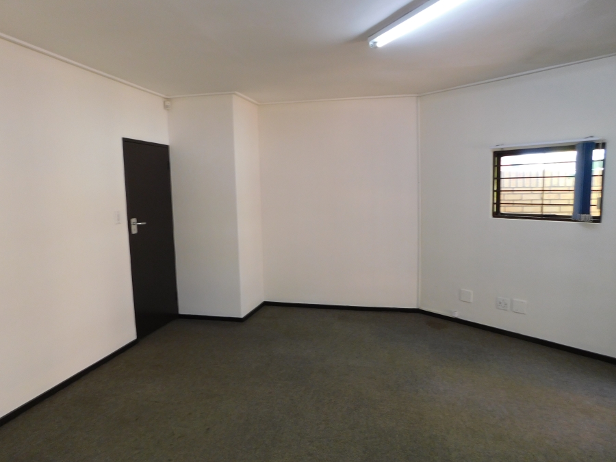 To Let commercial Property for Rent in Ferndale Gauteng