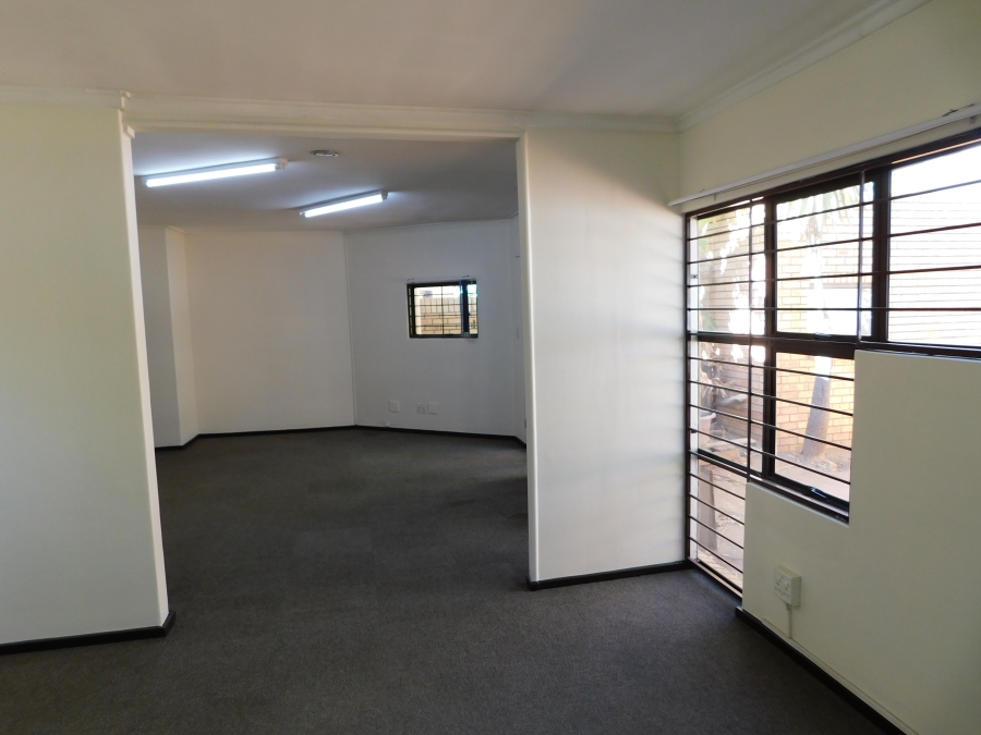 To Let commercial Property for Rent in Ferndale Gauteng