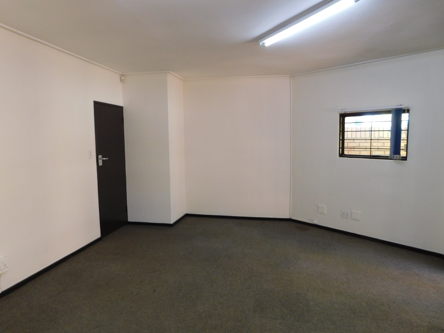 To Let commercial Property for Rent in Ferndale Gauteng