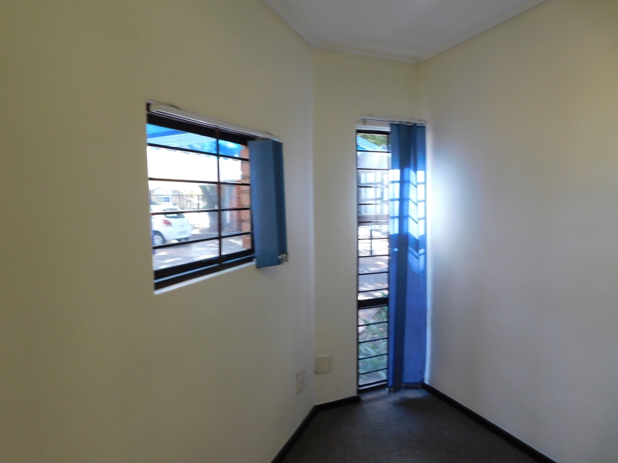 To Let commercial Property for Rent in Ferndale Gauteng