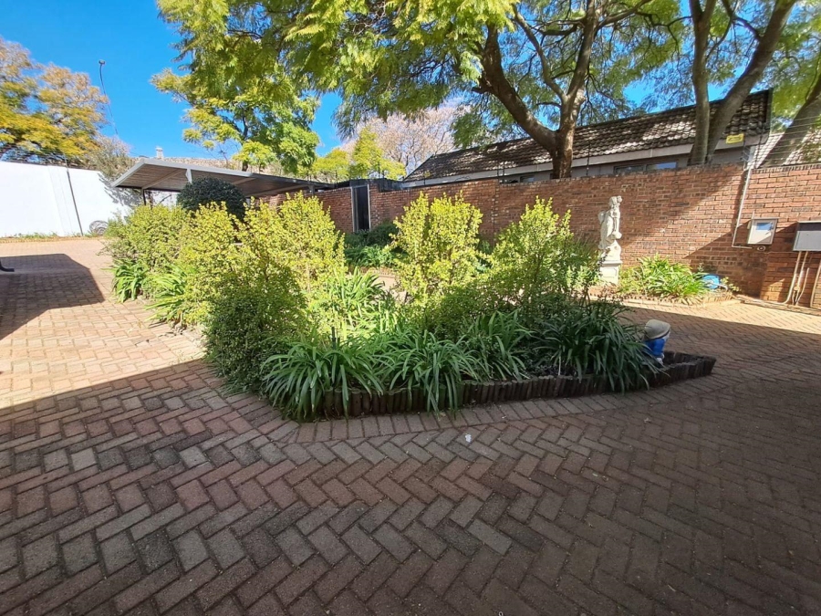 Commercial Property for Sale in Northcliff Gauteng