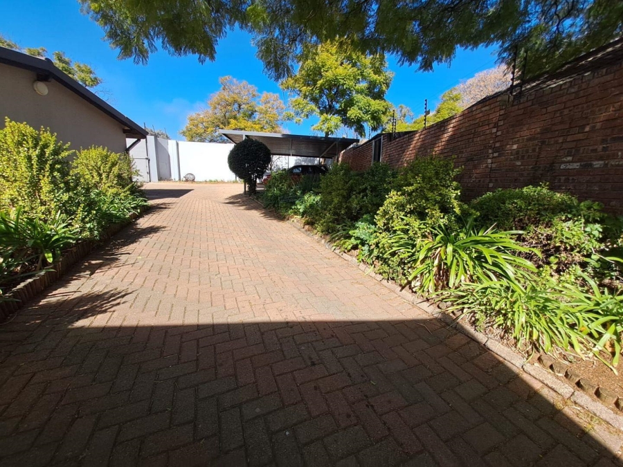 Commercial Property for Sale in Northcliff Gauteng