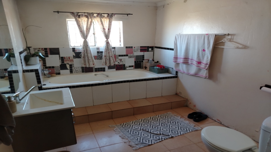 Commercial Property for Sale in Vaalfontein Gauteng