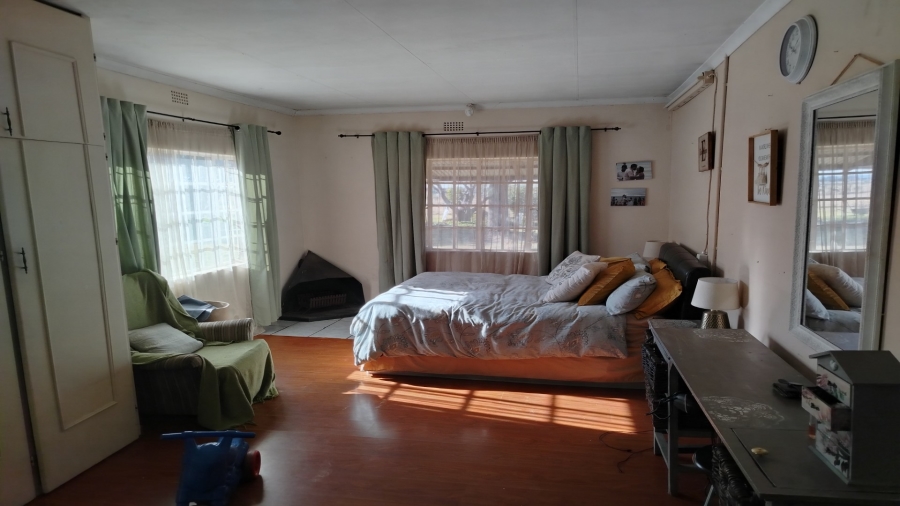 Commercial Property for Sale in Vaalfontein Gauteng