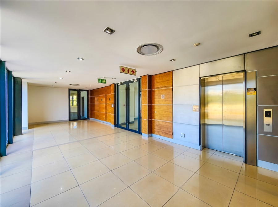 To Let commercial Property for Rent in Constantia Kloof Gauteng