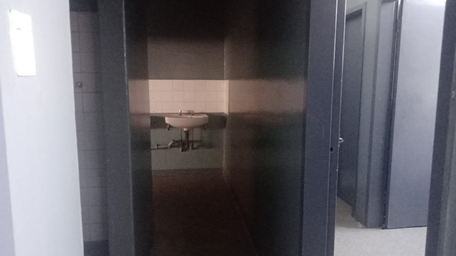 Commercial Property for Sale in Benrose Gauteng