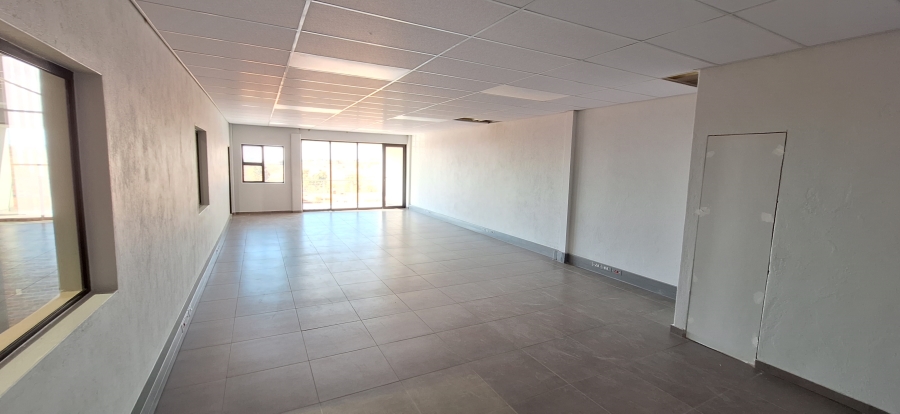 To Let commercial Property for Rent in Nooitgedacht Gauteng
