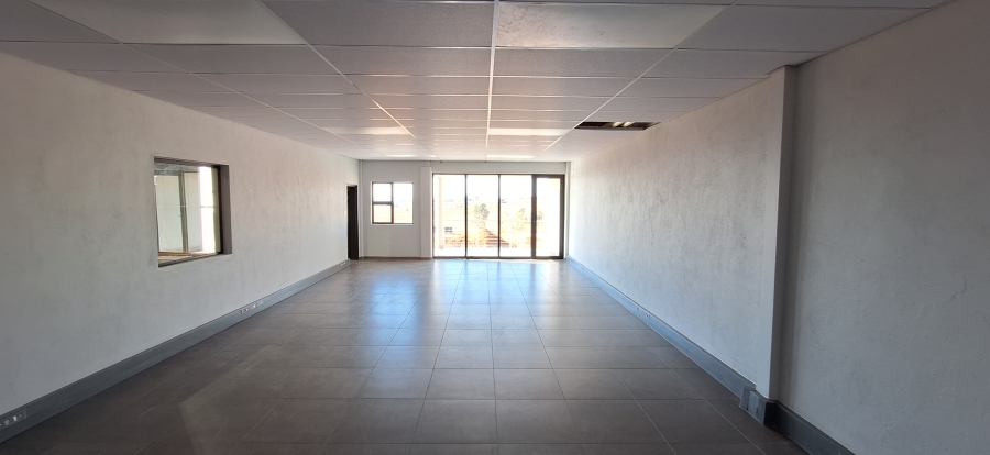 To Let commercial Property for Rent in Nooitgedacht Gauteng