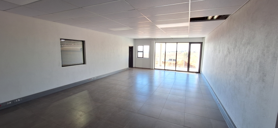 To Let commercial Property for Rent in Nooitgedacht Gauteng