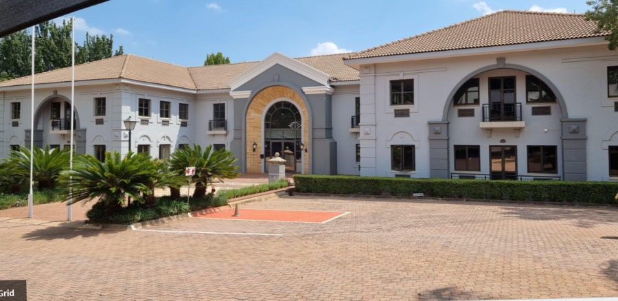 To Let commercial Property for Rent in Hyde Park Gauteng