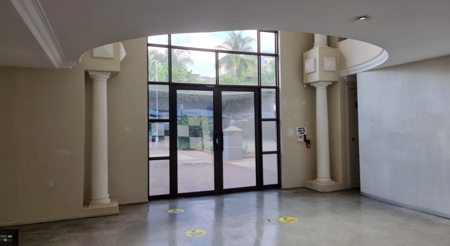 To Let commercial Property for Rent in Hyde Park Gauteng
