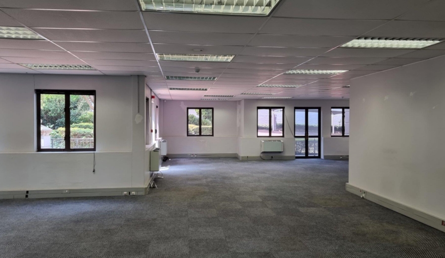 To Let commercial Property for Rent in Hyde Park Gauteng