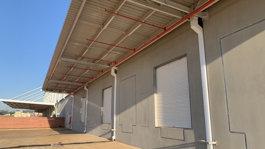 To Let commercial Property for Rent in Louwlardia Gauteng