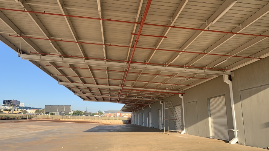To Let commercial Property for Rent in Louwlardia Gauteng